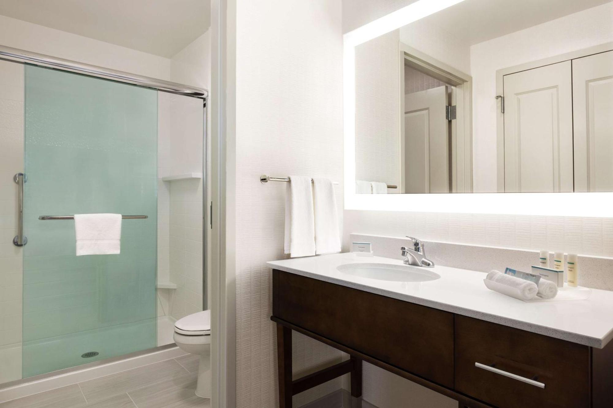 Homewood Suites By Hilton Arlington Rosslyn Key Bridge מראה חיצוני תמונה